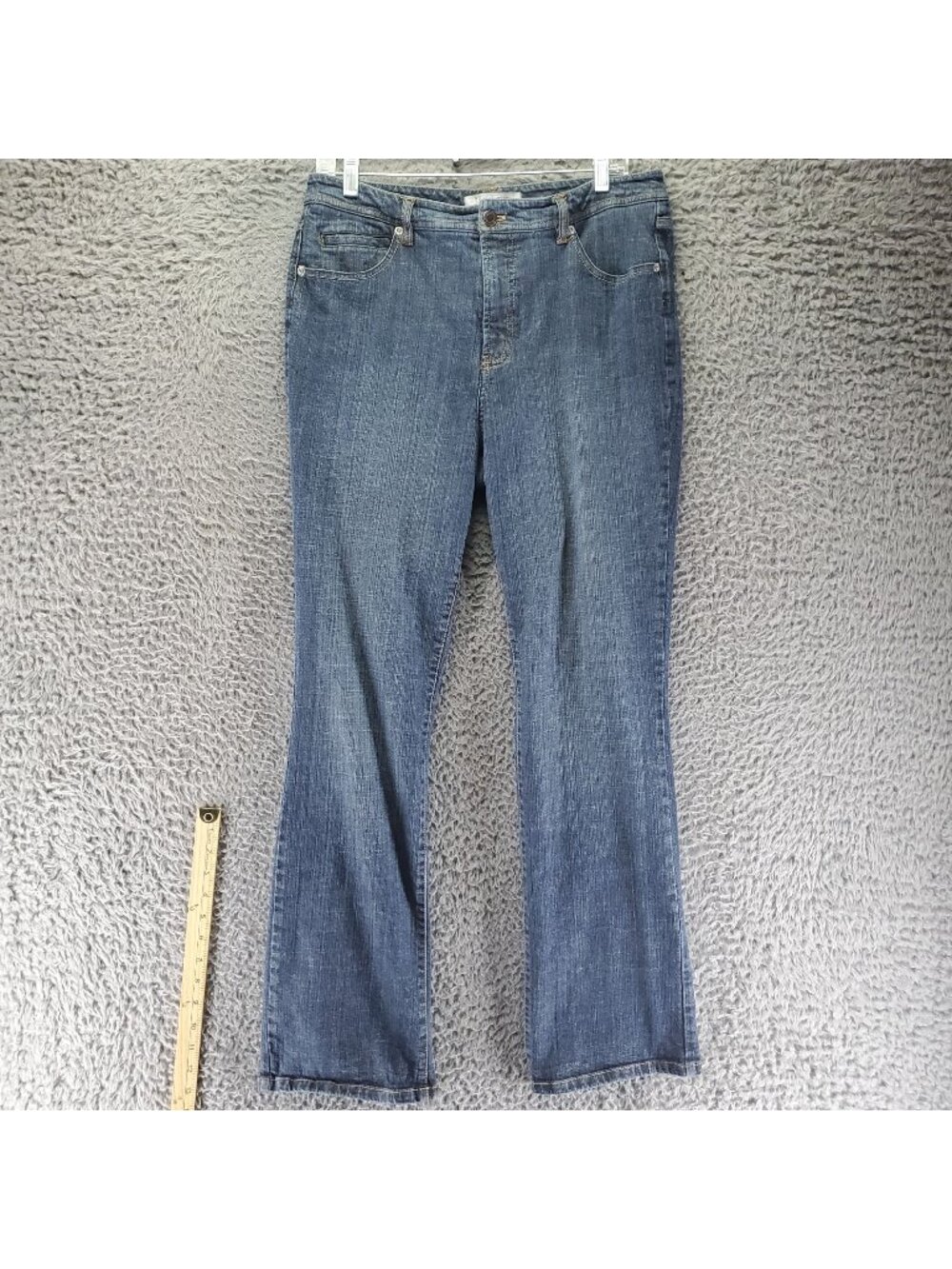 Chicos Jeans Womens Size 1.5 US 10 Blue Platinum Bootcut Stretch Denim *Read*